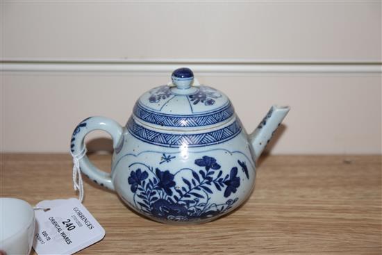 A quantity of Oriental wares including blue and white, crackle glaze, etc.